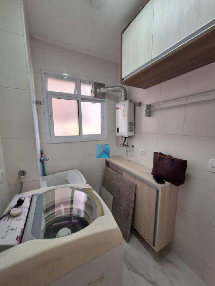 Apartamento para alugar com 2 quartos, 75m² - Foto 10