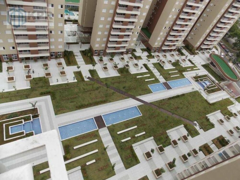 Apartamento para alugar com 2 quartos, 75m² - Foto 12