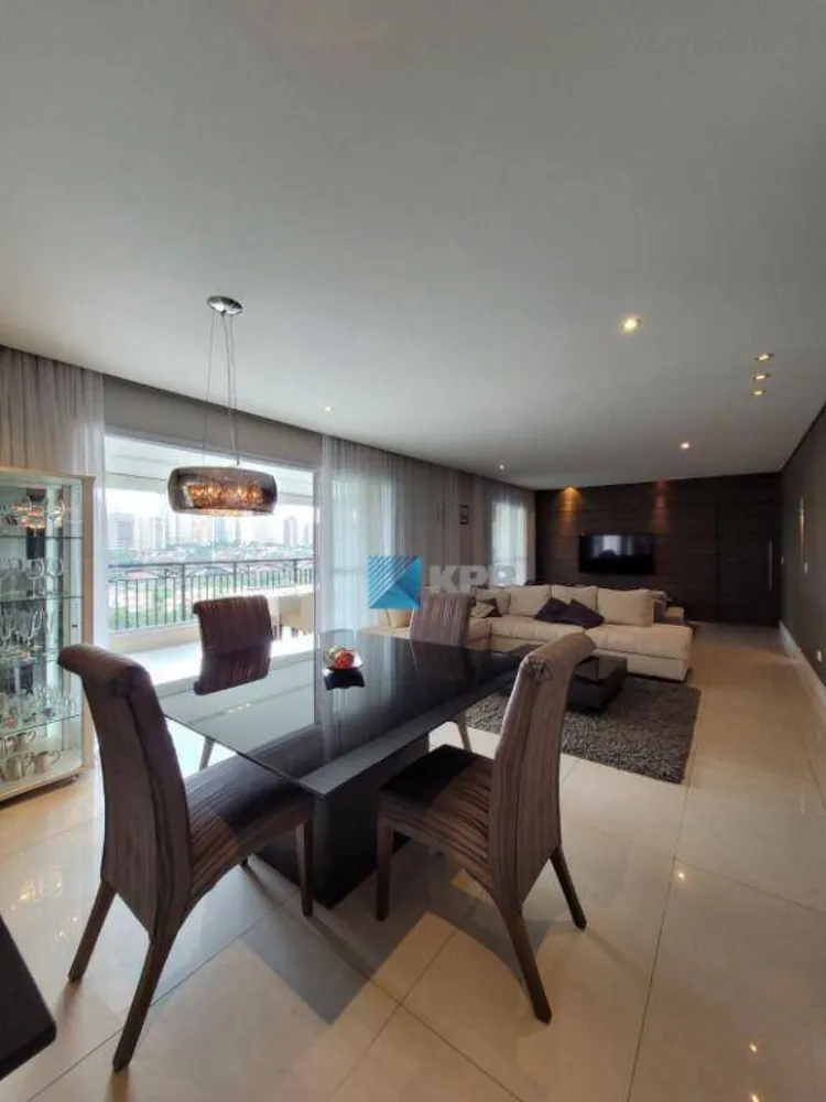Apartamento, 3 quartos, 172 m² - Foto 2