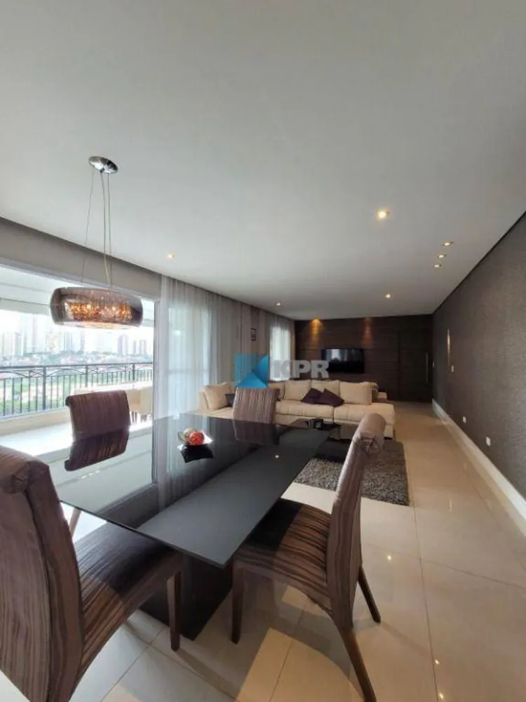 Apartamento, 3 quartos, 172 m² - Foto 1