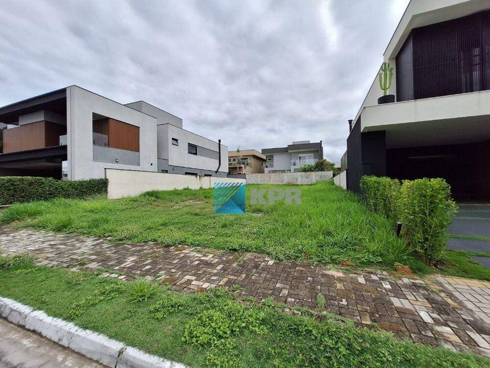 Loteamento e Condomínio, 450 m² - Foto 1