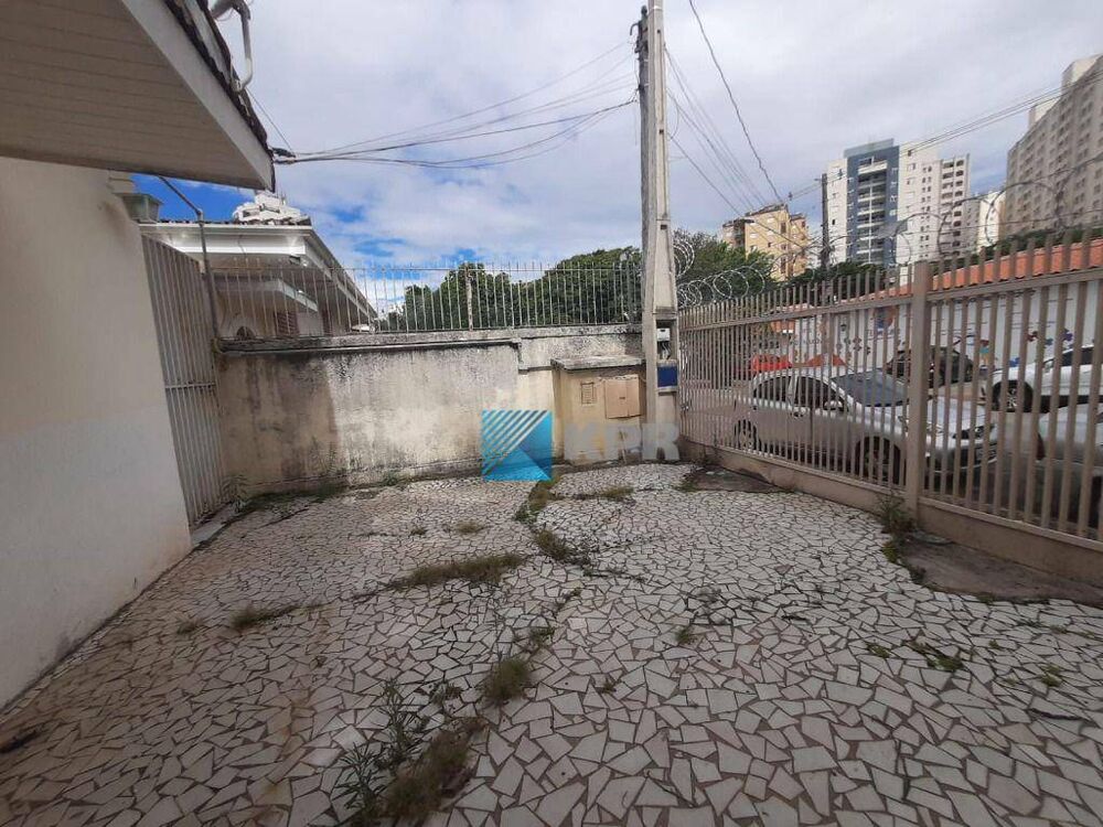 Casa, 3 quartos, 201 m² - Foto 2