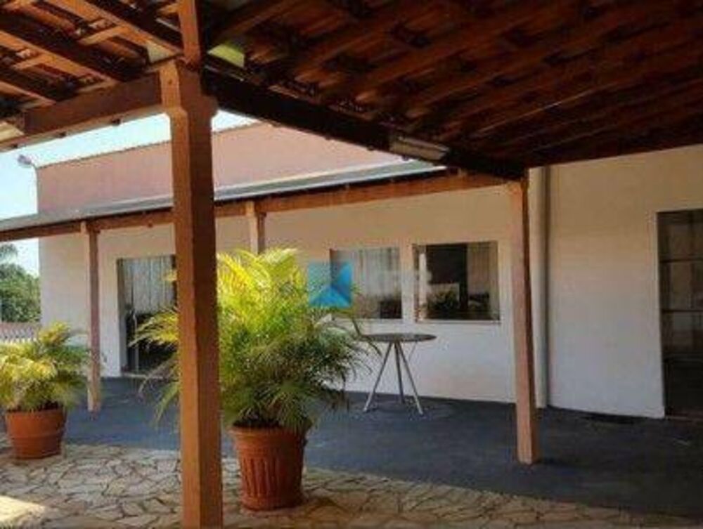 Chácara, 3 quartos, 2200 m² - Foto 9