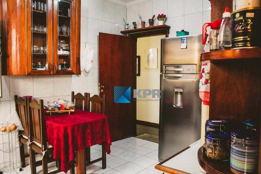 Casa de Condomínio à venda com 4 quartos, 184m² - Foto 8