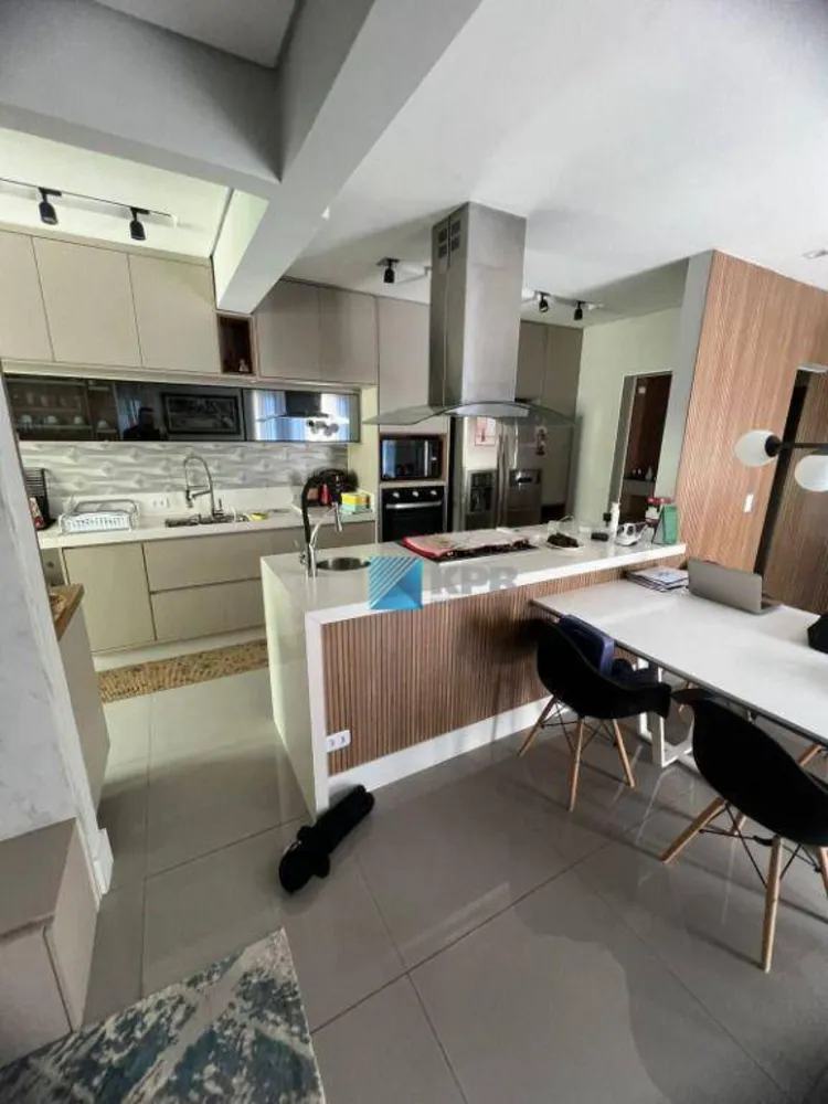 Cobertura, 3 quartos, 269 m² - Foto 4