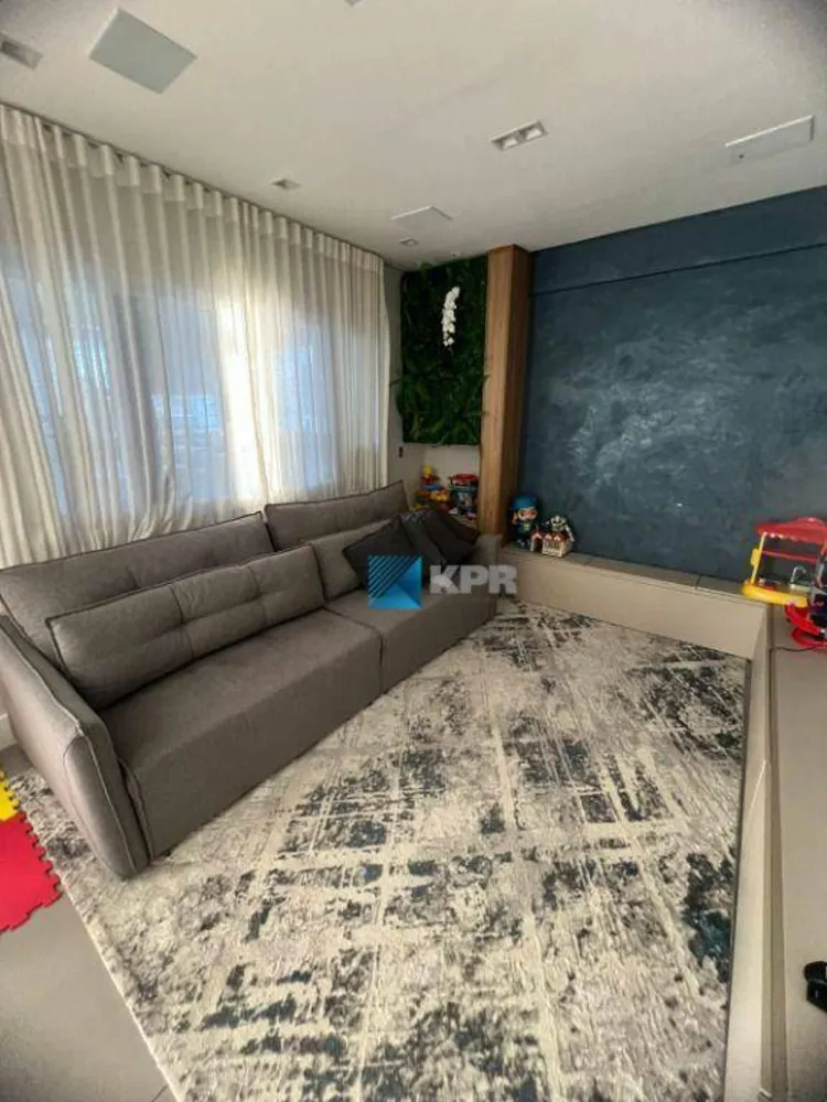 Cobertura, 3 quartos, 269 m² - Foto 2