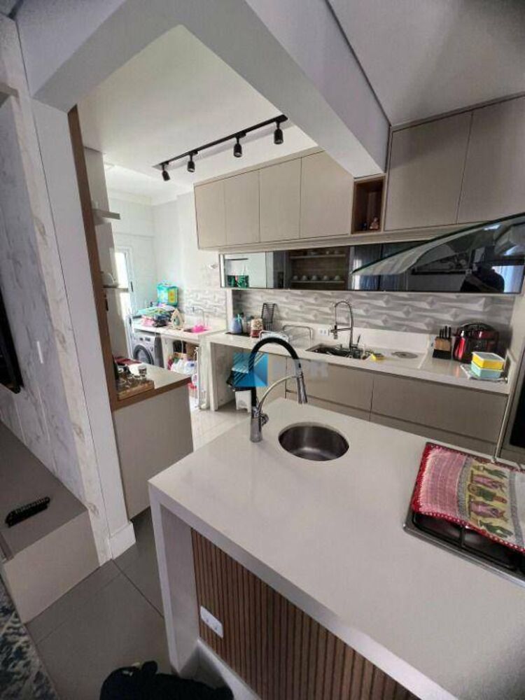 Cobertura, 3 quartos, 269 m² - Foto 2