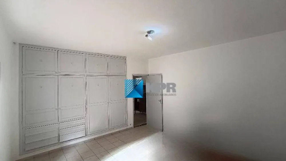 Casa, 3 quartos, 190 m² - Foto 1