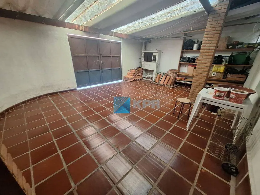 Casa, 3 quartos, 201 m² - Foto 2
