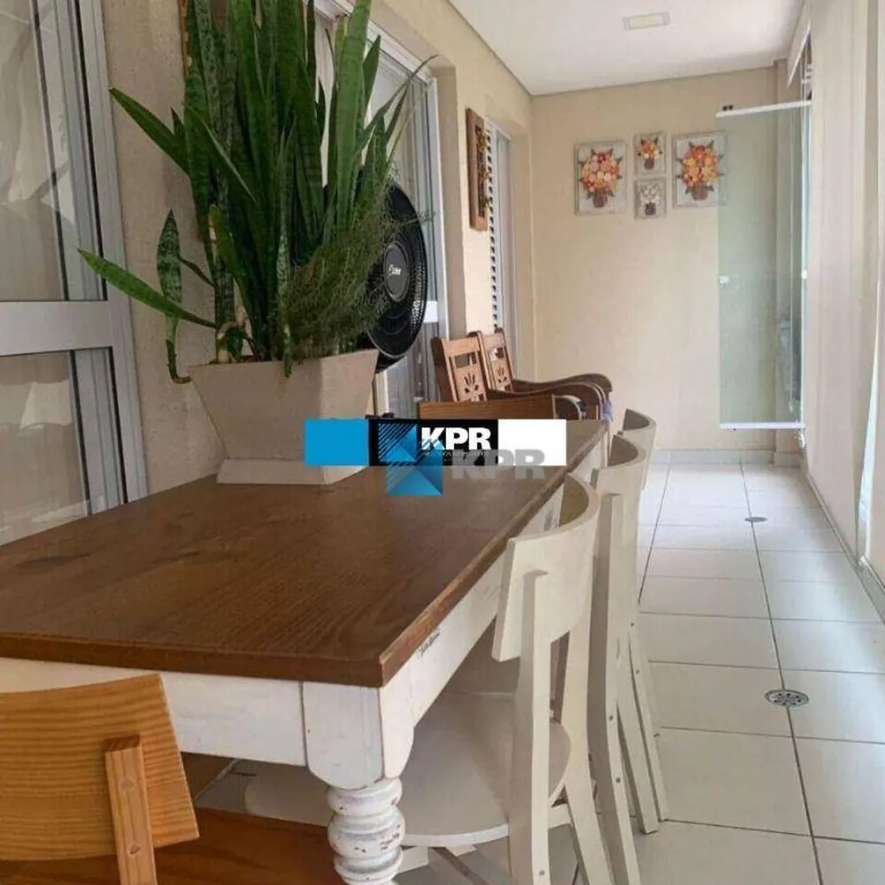 Apartamento, 3 quartos, 133 m² - Foto 2