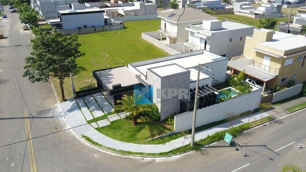 Casa de Condomínio à venda com 3 quartos, 159m² - Foto 2
