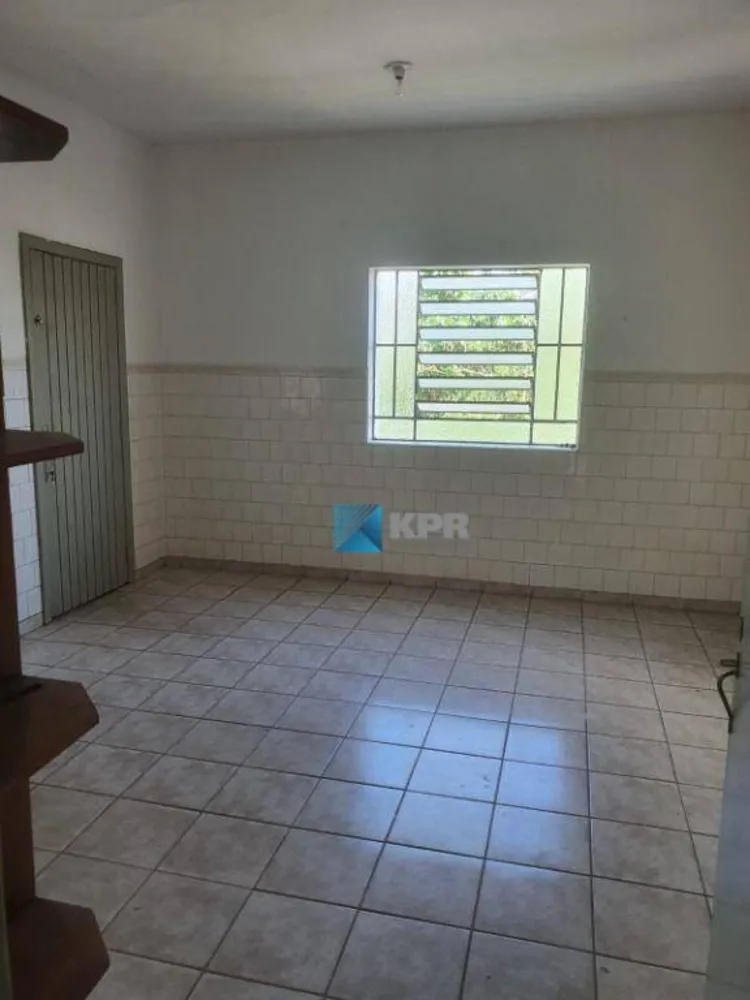 Casa, 3 quartos, 229 m² - Foto 11