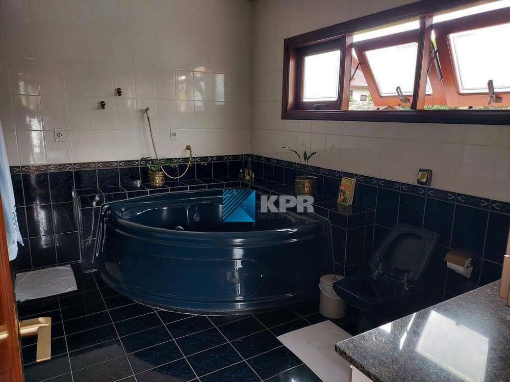 Casa de Condomínio à venda com 3 quartos, 408m² - Foto 11