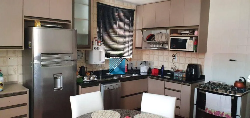 Casa, 4 quartos, 341 m² - Foto 11