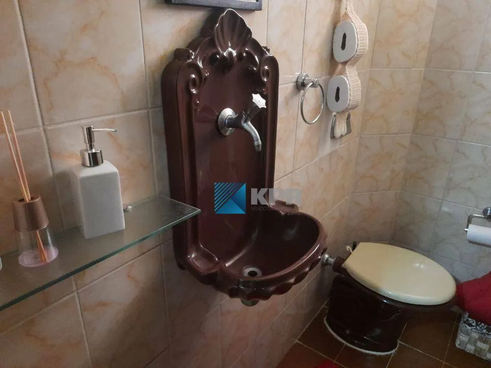Casa, 4 quartos, 341 m² - Foto 2