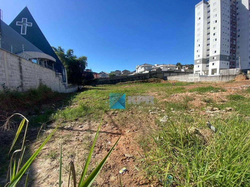 Terreno, 2700 m² - Foto 2