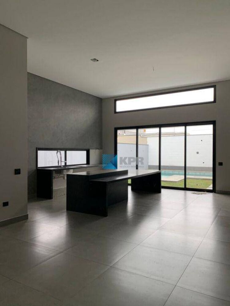 Casa de Condomínio à venda com 4 quartos, 235m² - Foto 8