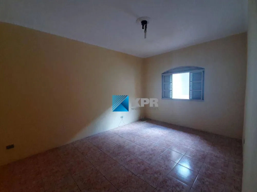 Casa, 6 quartos, 227 m² - Foto 1