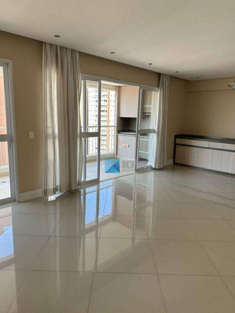 Apartamento à venda com 3 quartos, 122m² - Foto 8