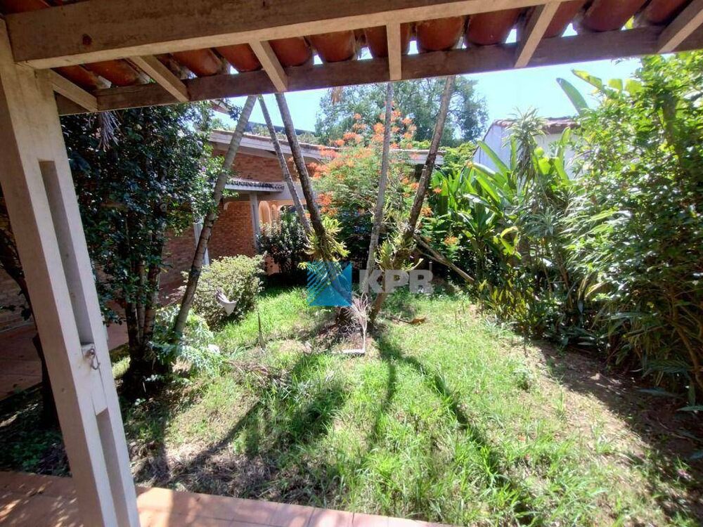 Casa à venda com 3 quartos, 393m² - Foto 5