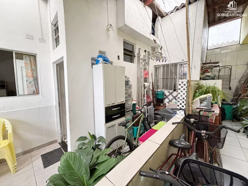 Casa, 4 quartos, 131 m² - Foto 1
