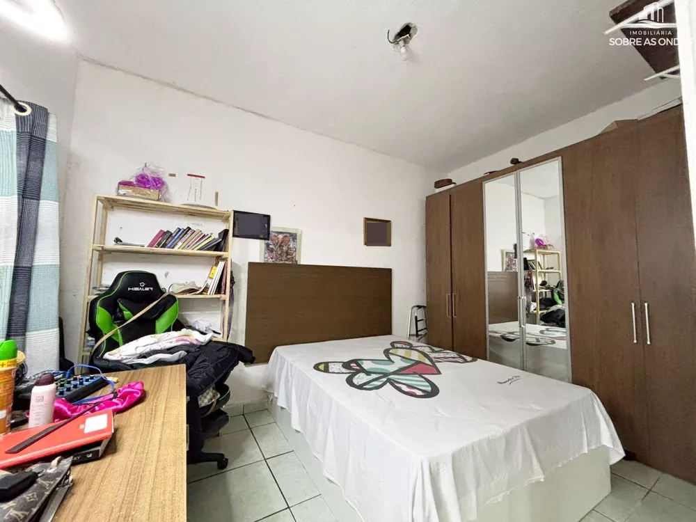 Casa, 3 quartos, 191 m² - Foto 2