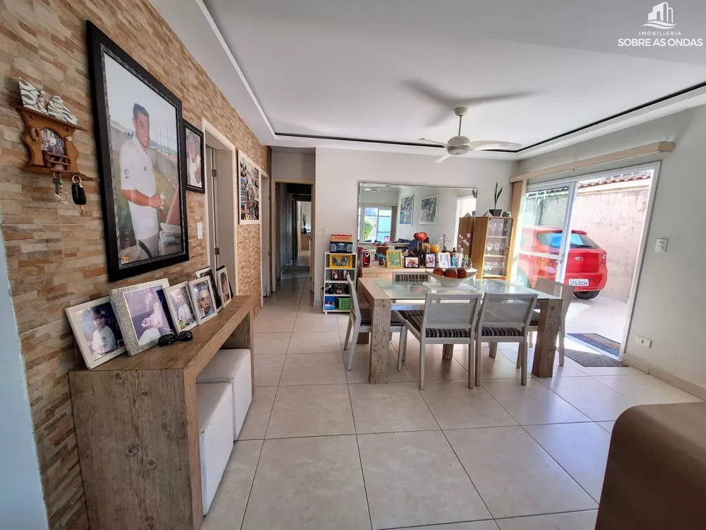 Casa, 5 quartos, 190 m² - Foto 1