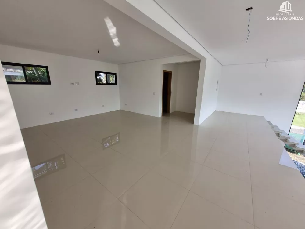 Casa, 4 quartos, 285 m² - Foto 1