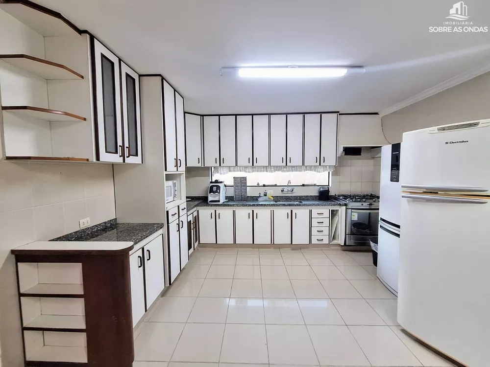 Casa, 5 quartos, 314 m² - Foto 3