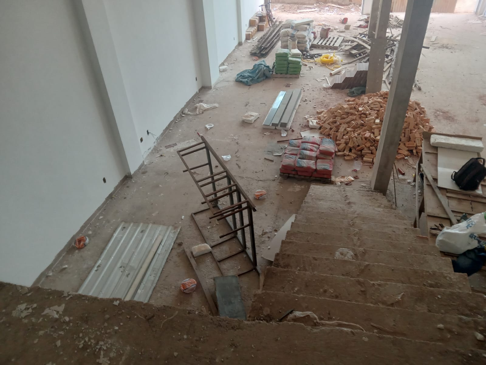 Prédio Inteiro à venda com 2 quartos, 60m² - Foto 15