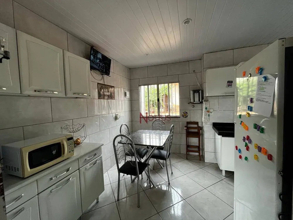 Casa, 4 quartos, 387 m² - Foto 1