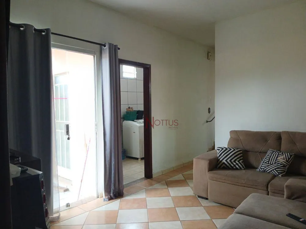 Casa, 3 quartos, 450 m² - Foto 1