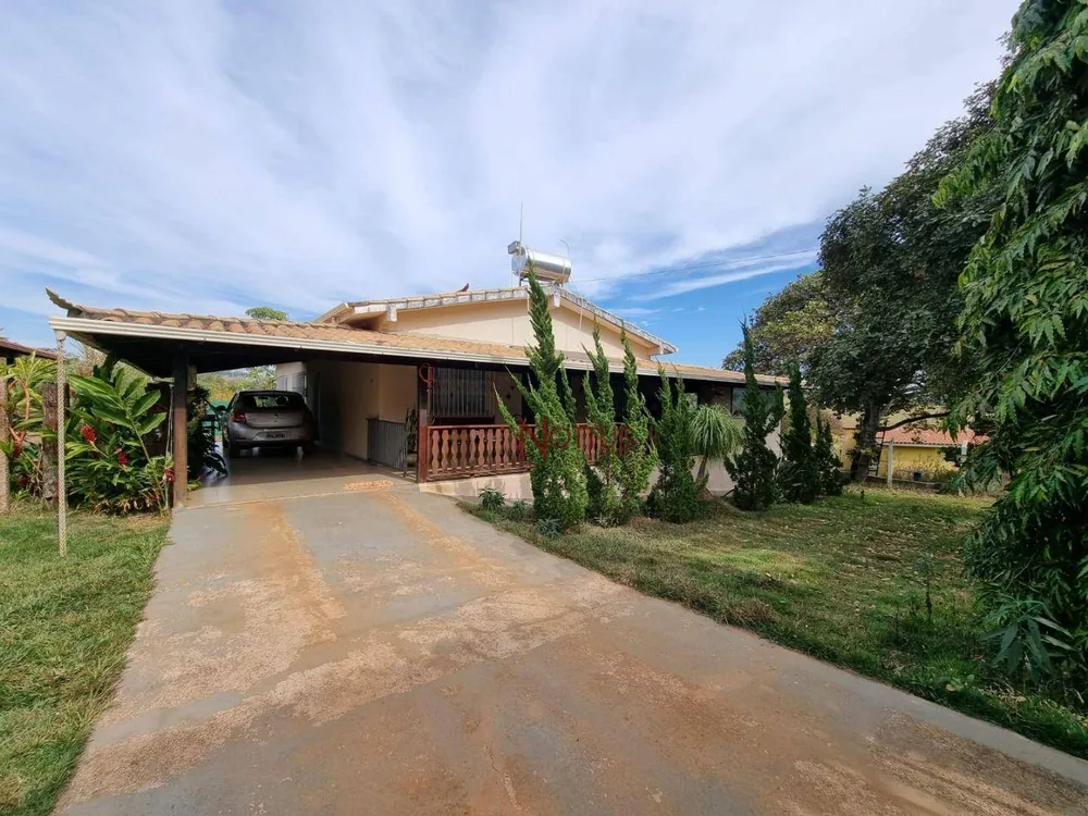 Casa, 3 quartos, 320 m² - Foto 1