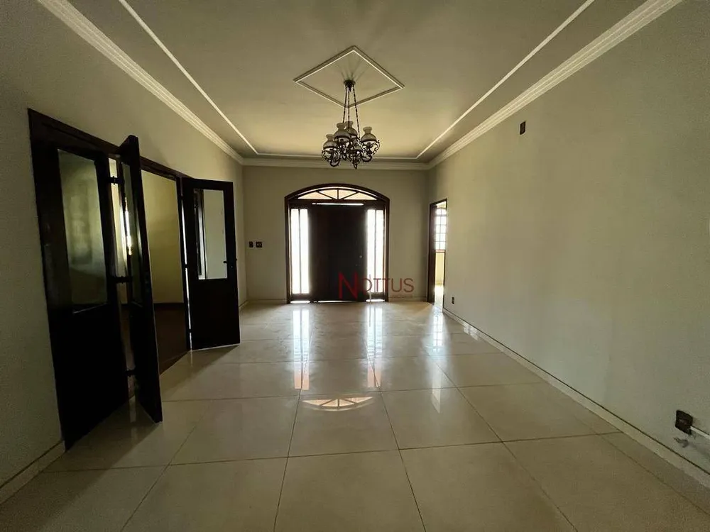 Casa, 3 quartos, 300 m² - Foto 4