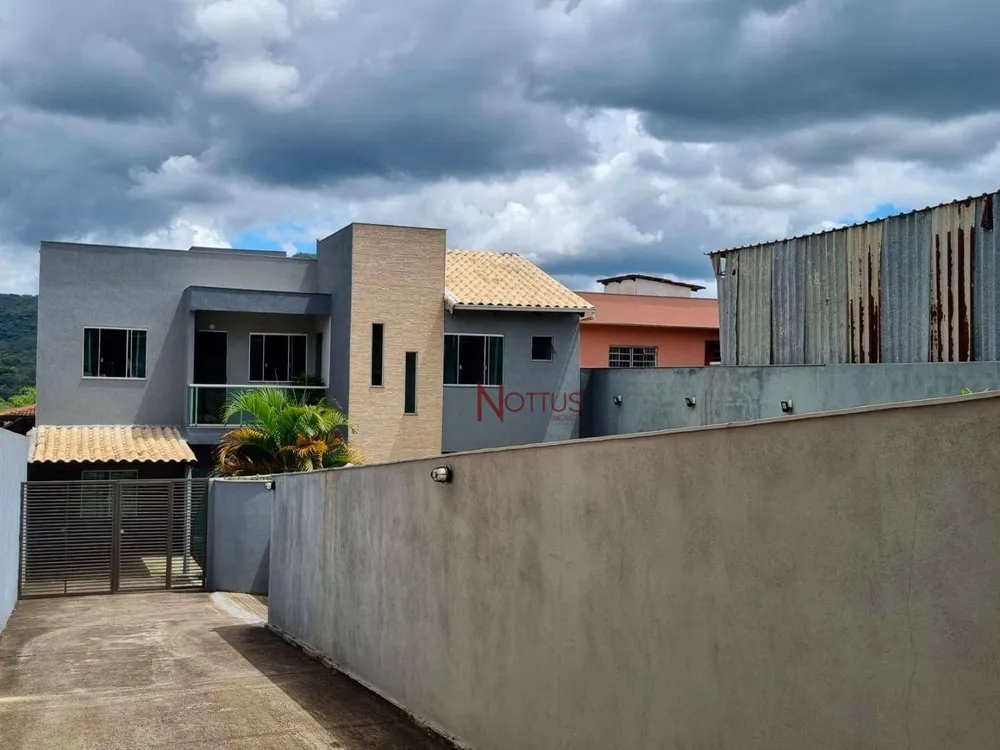 Casa, 3 quartos, 128 m² - Foto 2