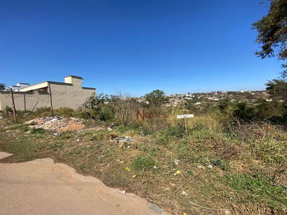 Terreno, 300 m² - Foto 1