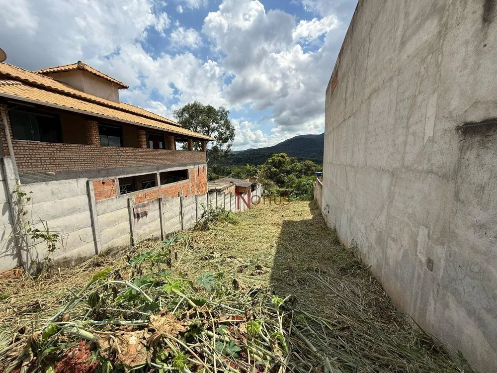 Terreno, 328 m² - Foto 1