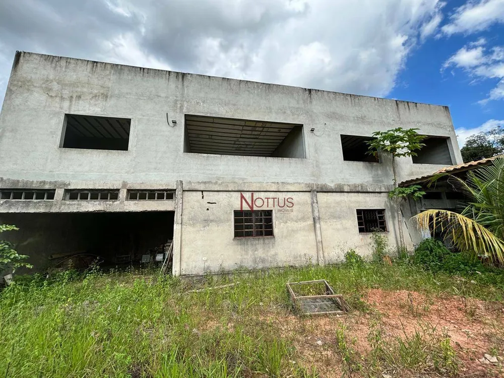 Casa, 4 quartos, 200 m² - Foto 1