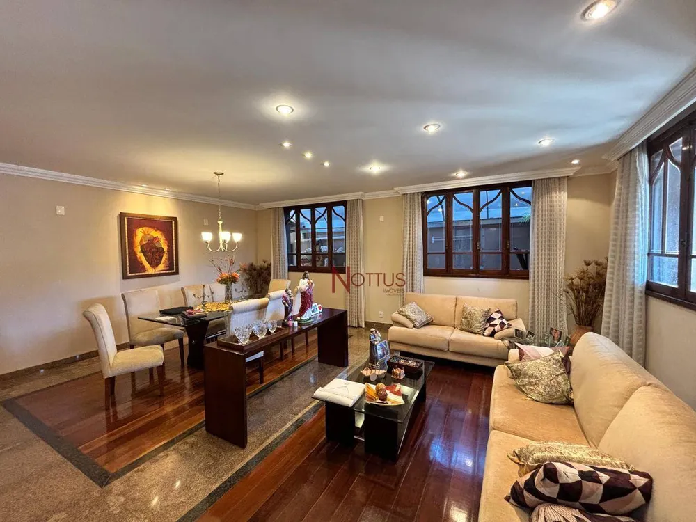 Casa, 4 quartos, 358 m² - Foto 3