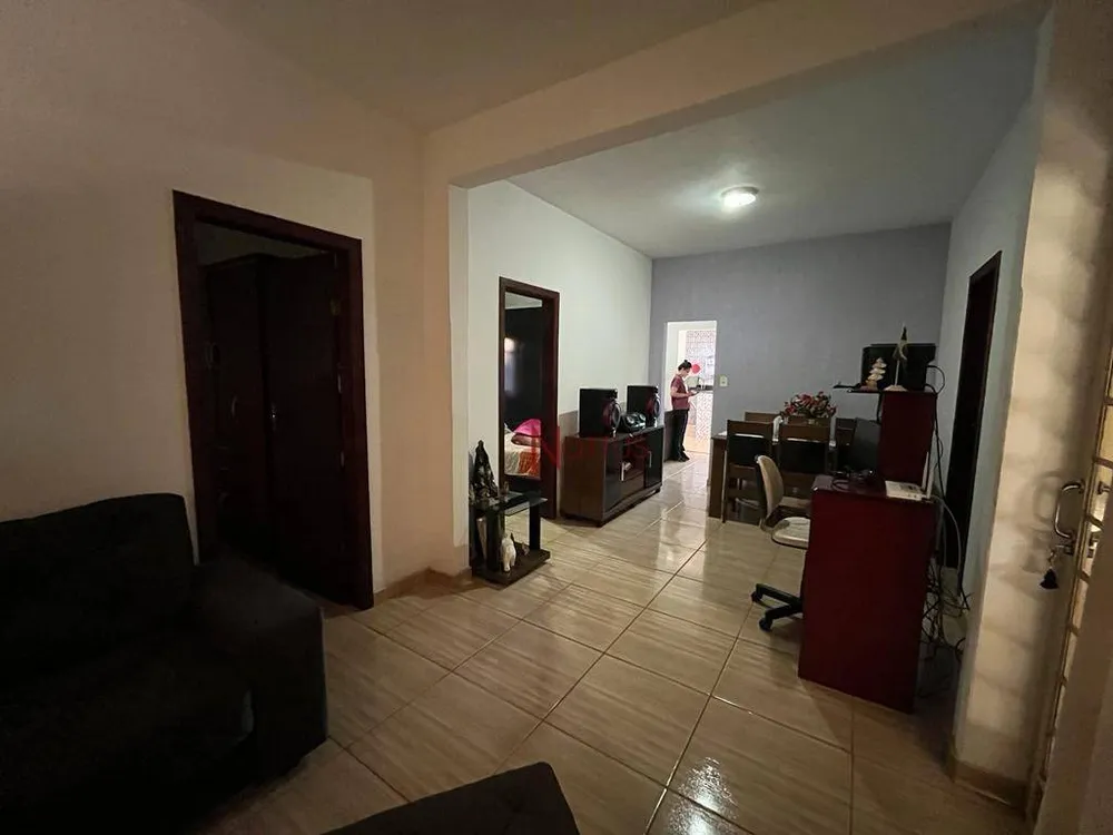 Casa, 3 quartos, 278 m² - Foto 8