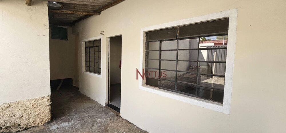 Casa à venda com 3 quartos, 120m² - Foto 3