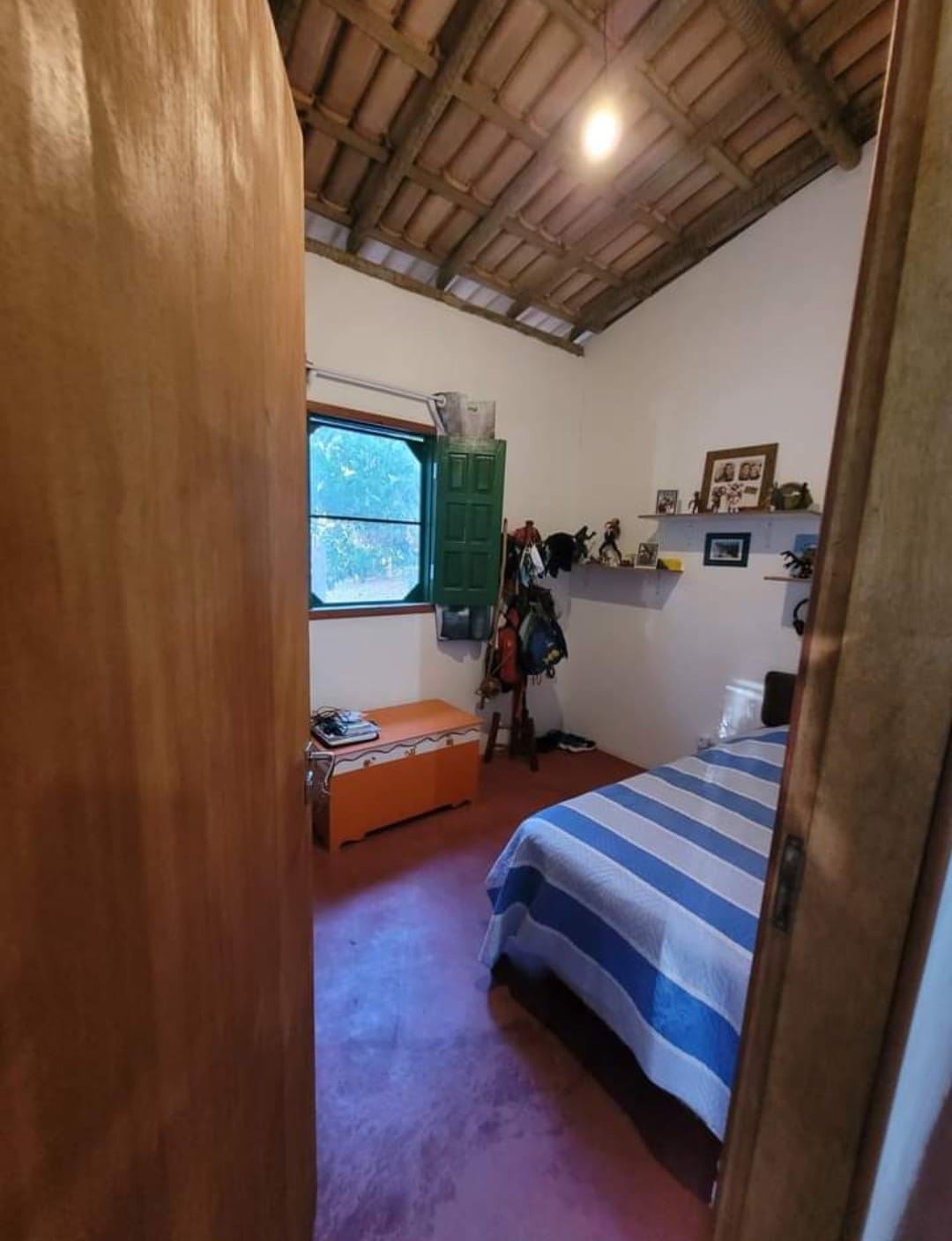 Casa à venda com 3 quartos, 80m² - Foto 2