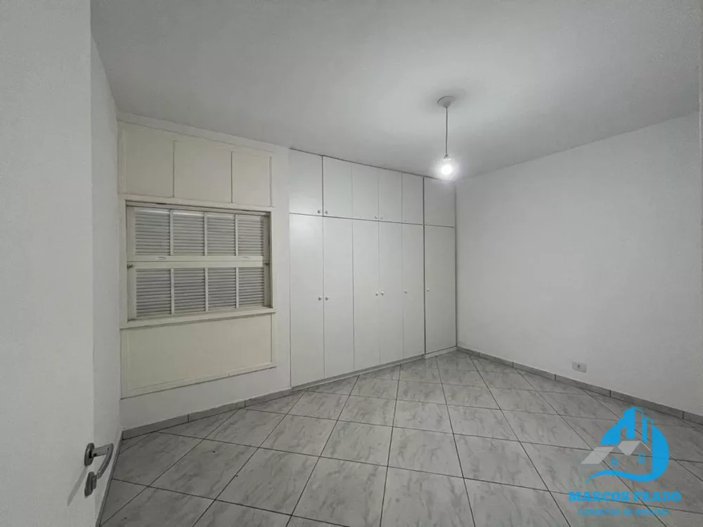 Casa à venda com 4 quartos, 184m² - Foto 7