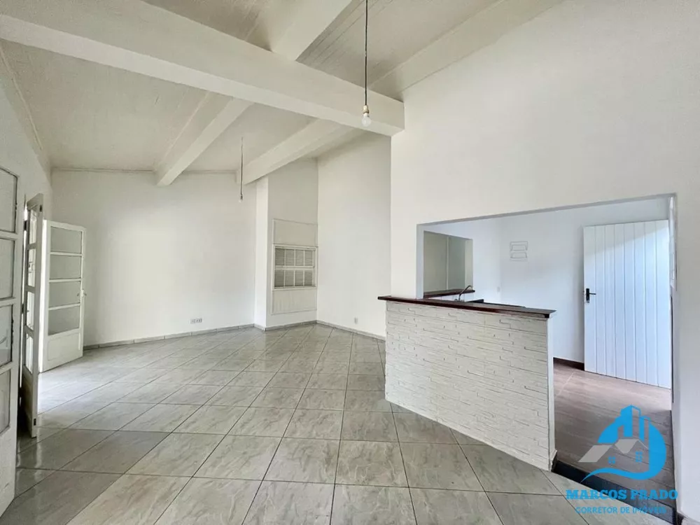 Casa à venda com 4 quartos, 184m² - Foto 13