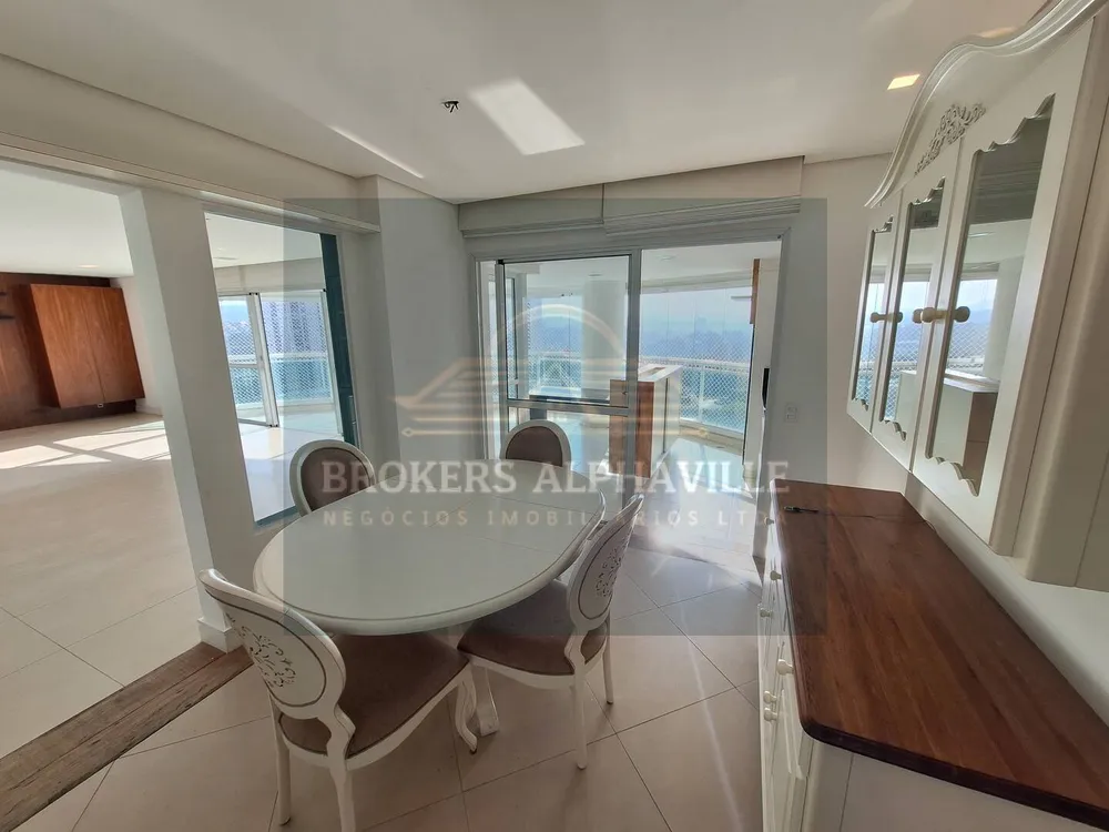 Apartamento, 3 quartos, 261 m² - Foto 4