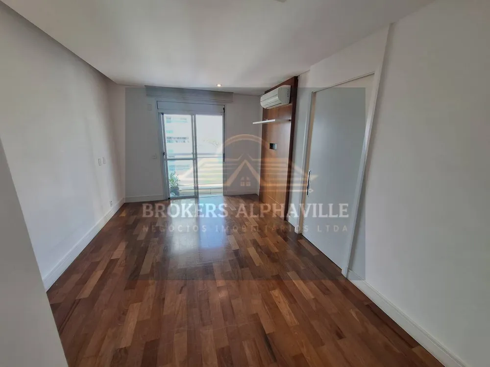 Apartamento, 3 quartos, 261 m² - Foto 3