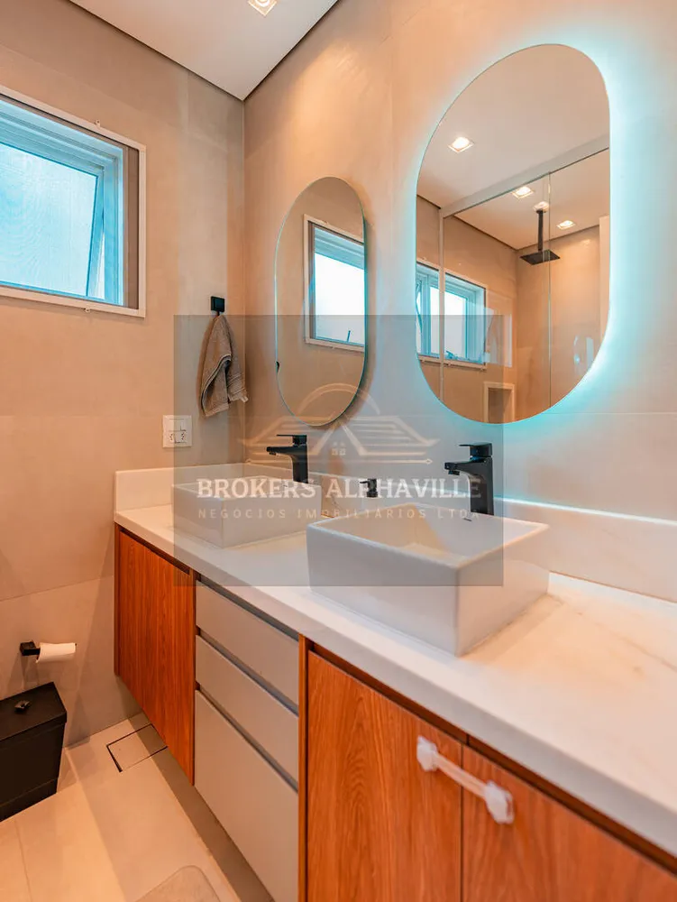 Casa, 3 quartos, 290 m² - Foto 4