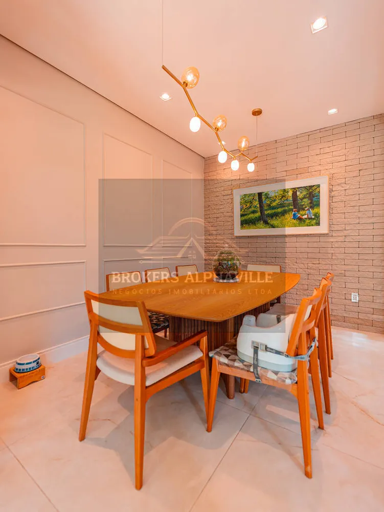 Casa, 3 quartos, 290 m² - Foto 1