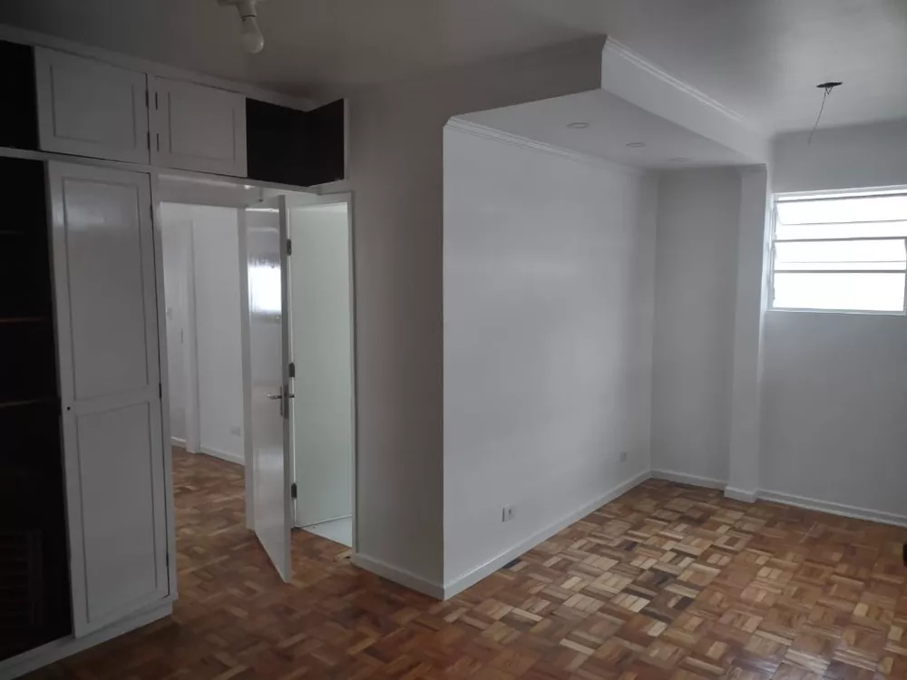 Sobrado para alugar com 3 quartos, 200m² - Foto 4