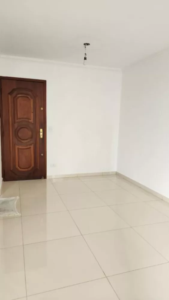 Apartamento à venda com 1 quarto, 55m² - Foto 3